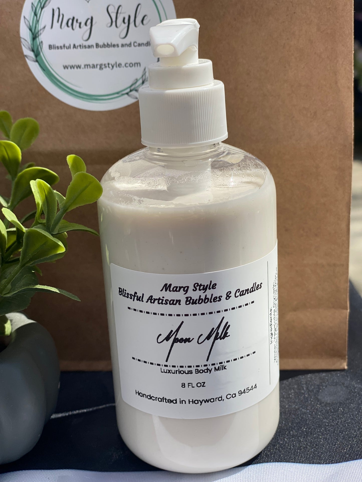 Moon Milk Luxurious Body Milk