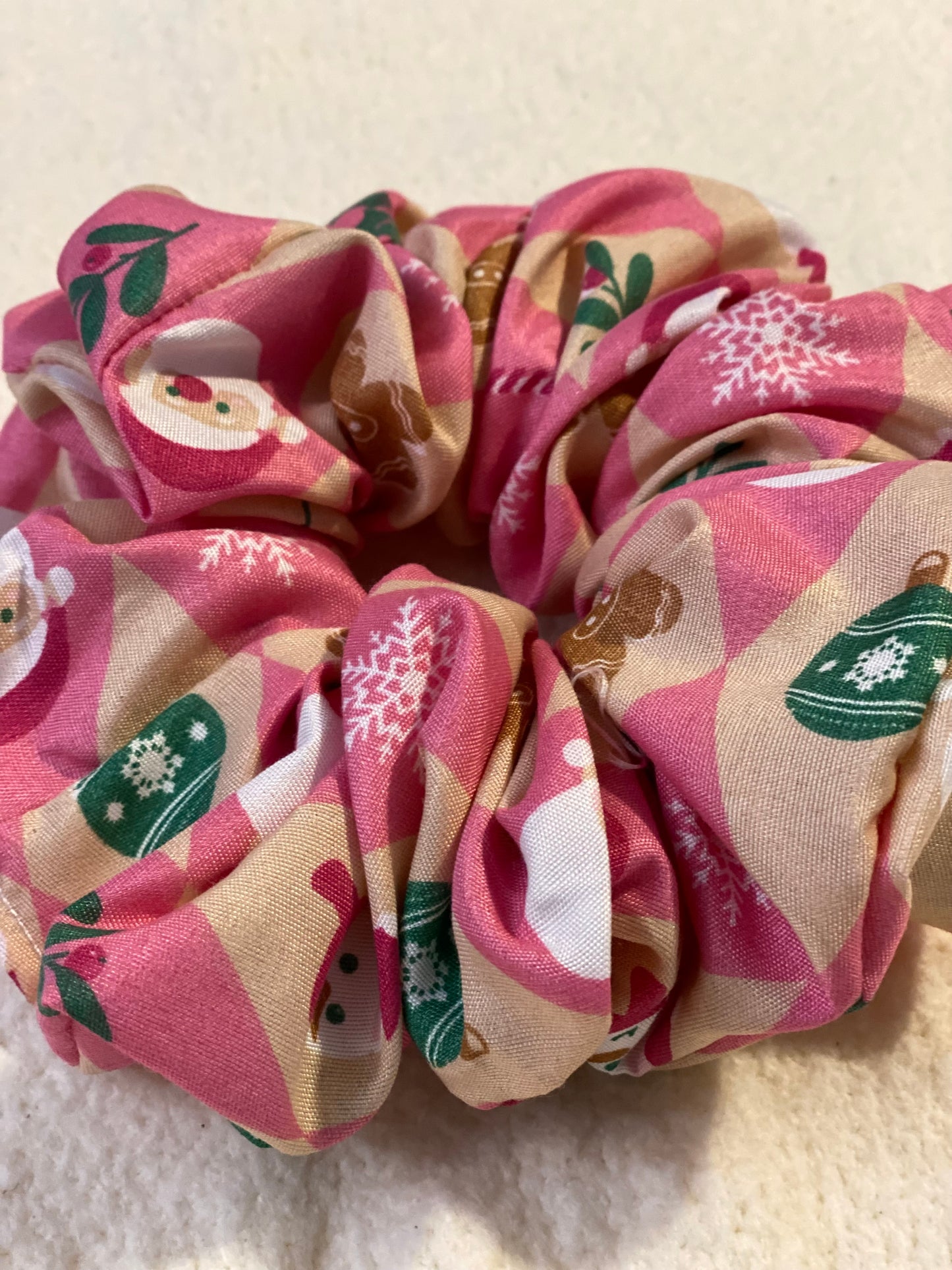 “Pink Christmas” Jumbo Scrunchie
