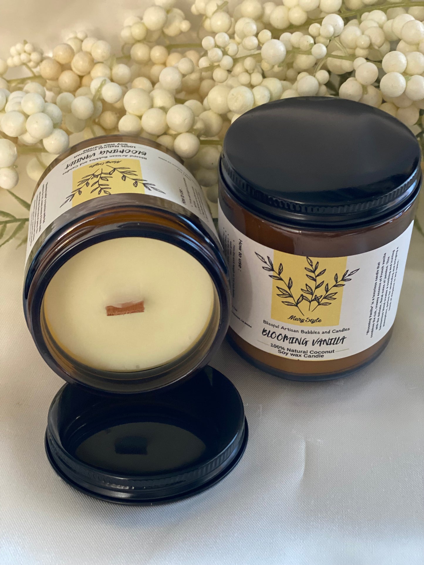 Blooming Vanilla 100% Natural Coconut Soy Wax Candle