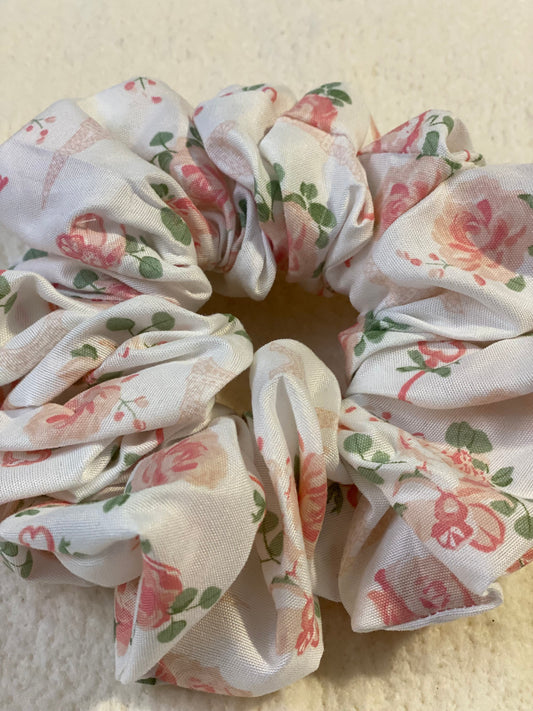 “Peach Roses”  Jumbo Scrunchie