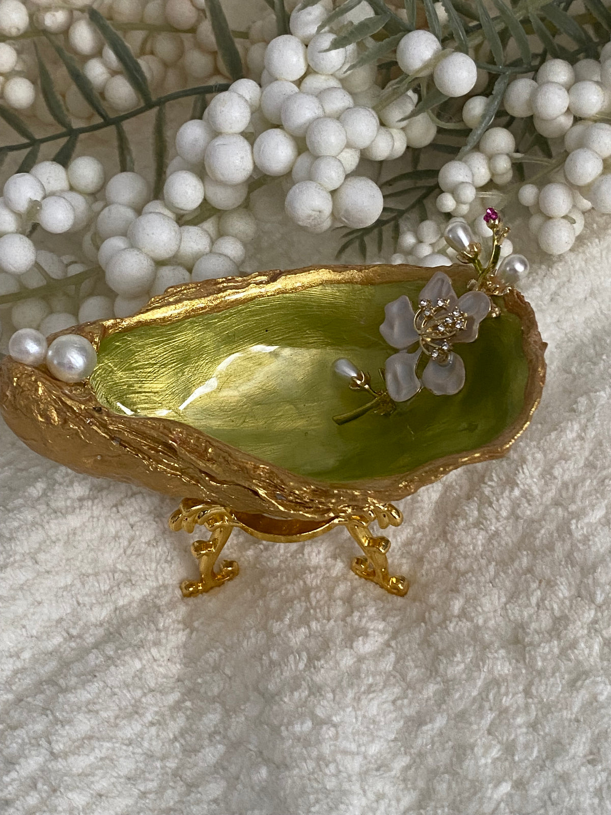 Oyster Trinket Dish (Chartreuse)